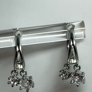 925 Sterling Silver plated Crystal Drop Hoop Earrings - Clear